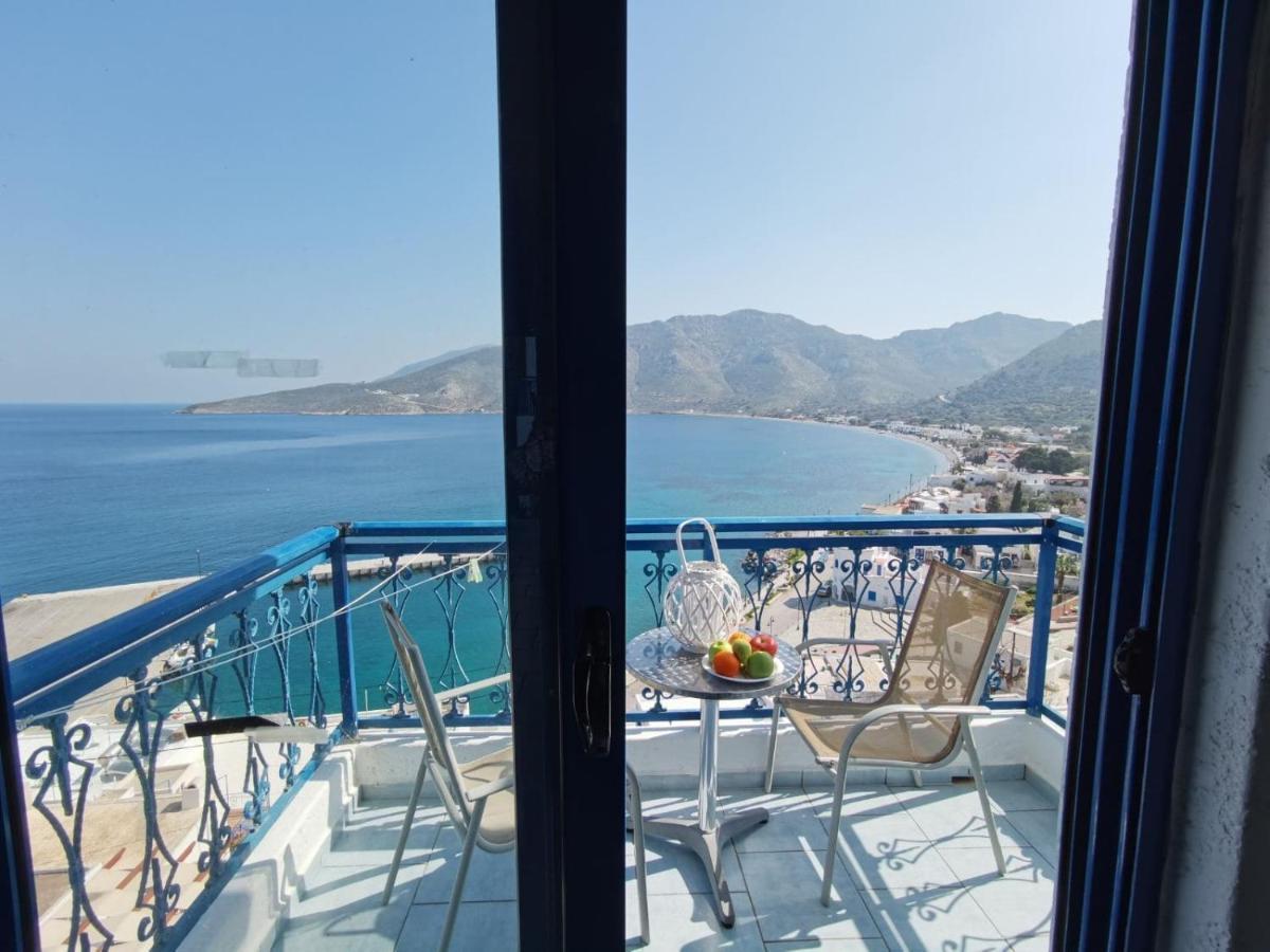 Marinas Studios Livadia  Bagian luar foto