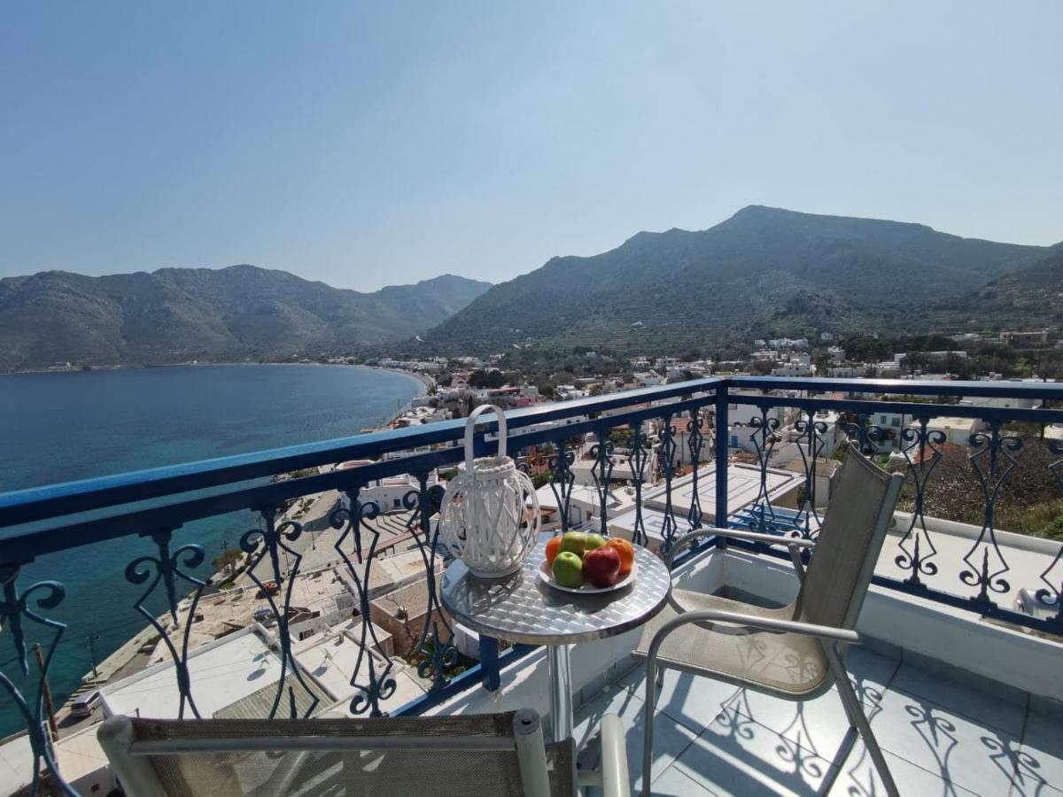 Marinas Studios Livadia  Bagian luar foto