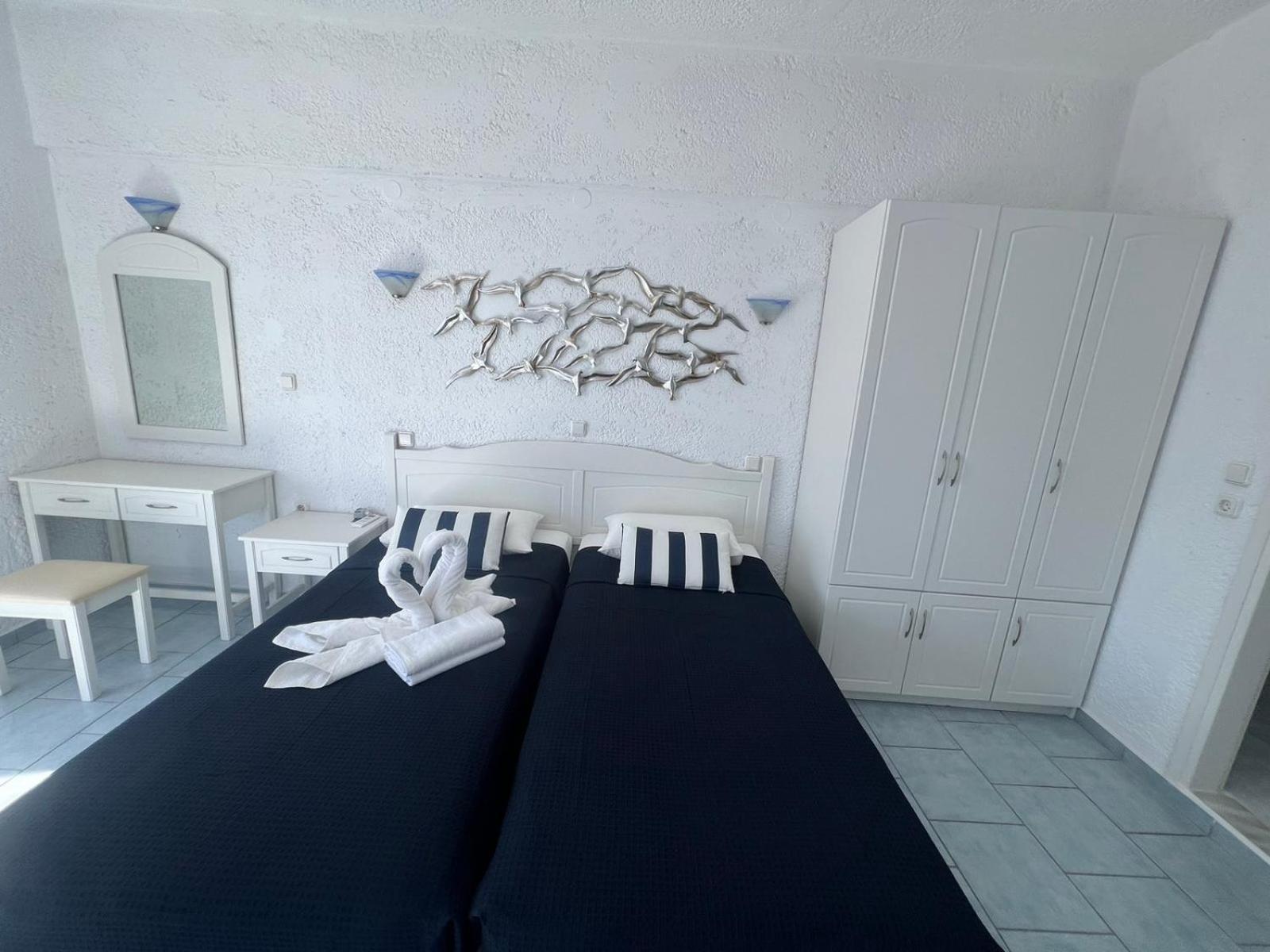Marinas Studios Livadia  Ruang foto