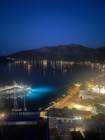 Marinas Studios Livadia  Bagian luar foto