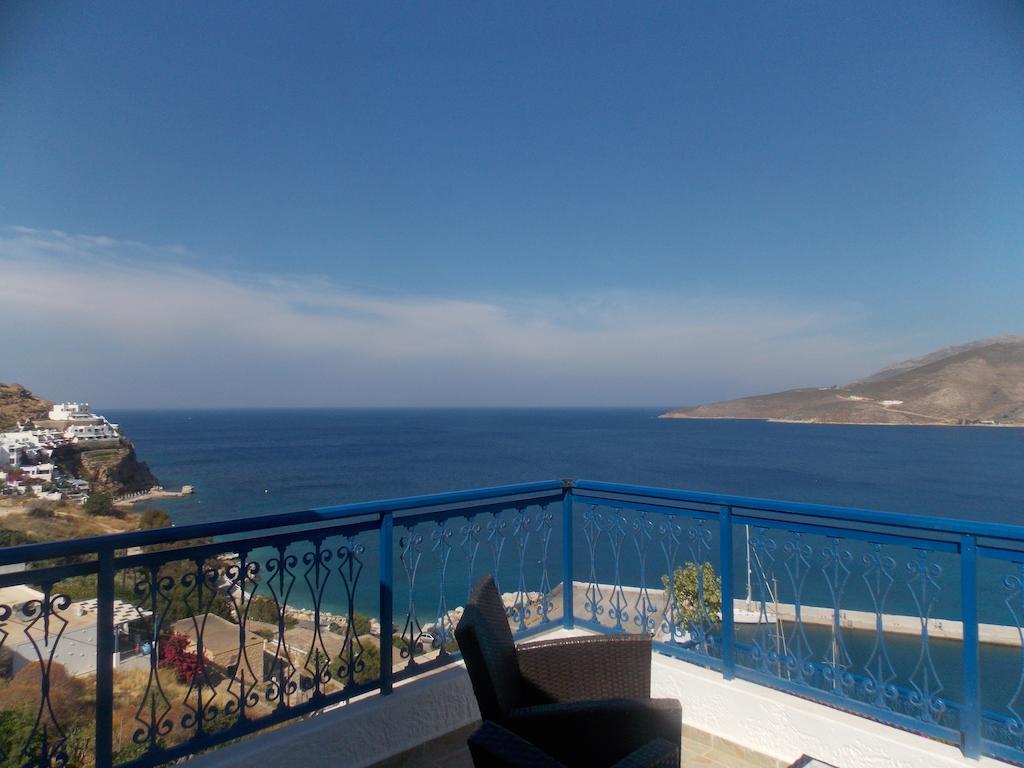 Marinas Studios Livadia  Bagian luar foto