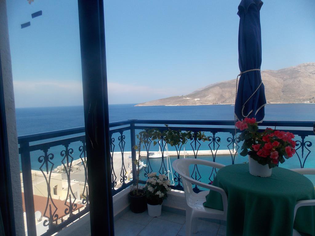 Marinas Studios Livadia  Bagian luar foto